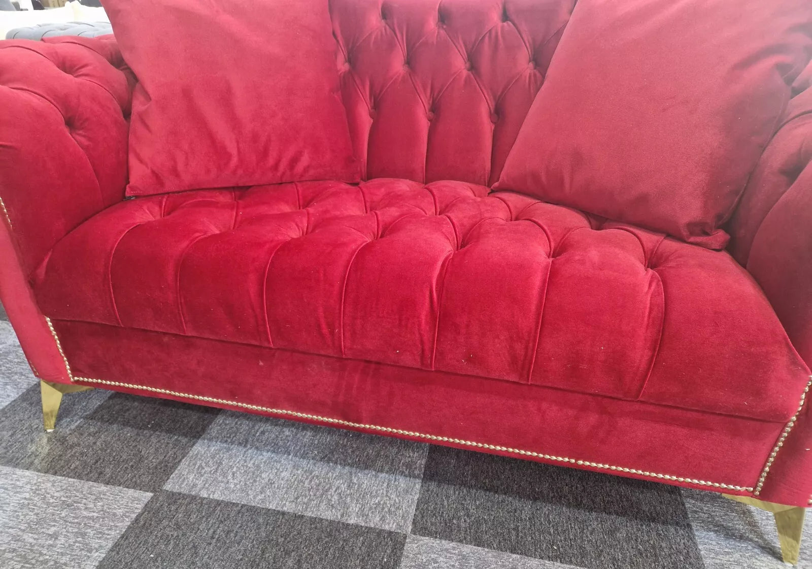 Elegance Chesterfield Sofa 3+2 Red